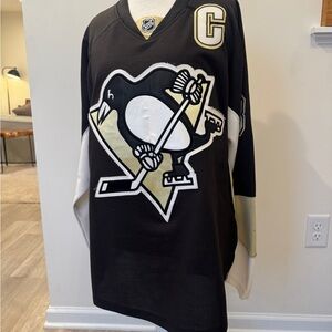 PITTSBURGH PENS Sydney Crosby 87 CCM Black and Gold Authentic NHL Jersey